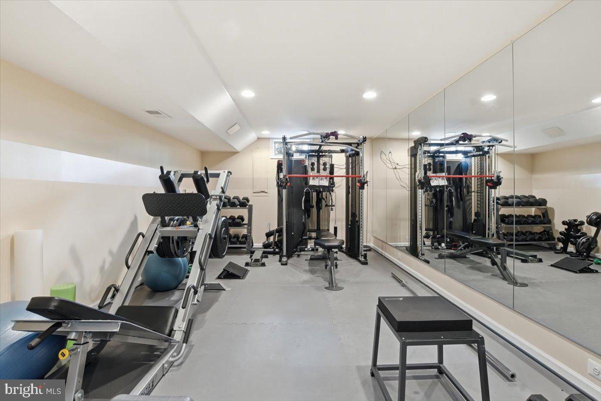 VIRGINIA RUN - Residential