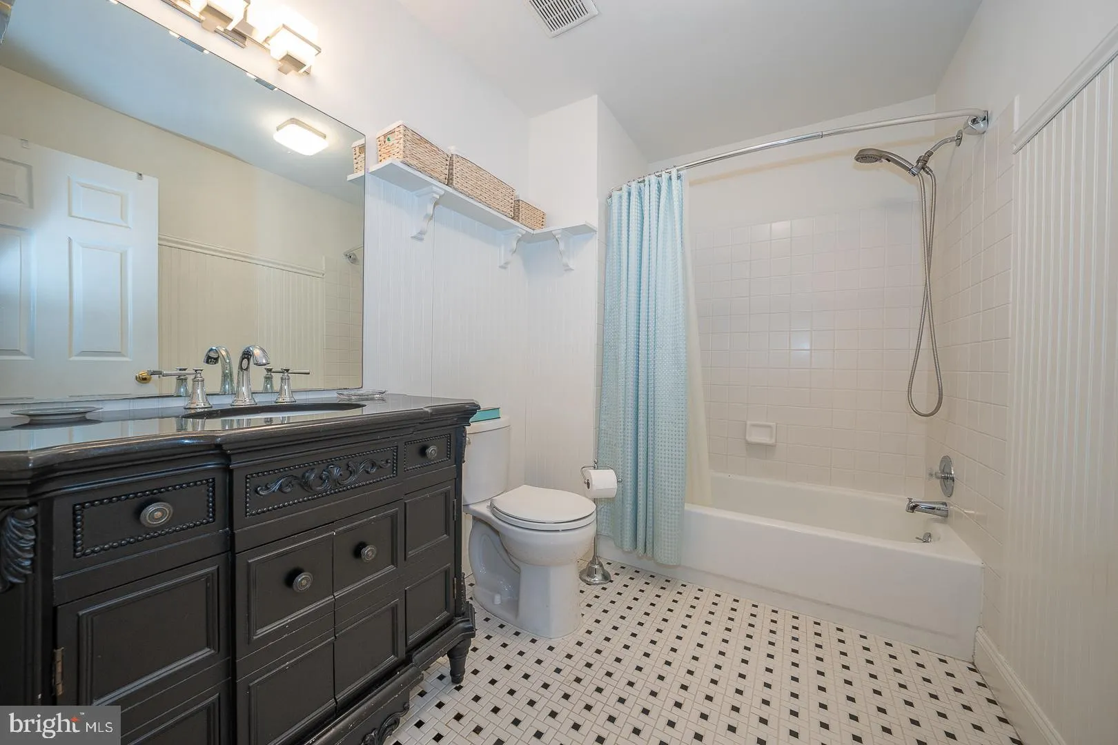 Glen Mills, Pennsylvania 19342, United States, 3 Bedrooms Bedrooms, ,3 BathroomsBathrooms,Residential,Pending,10897