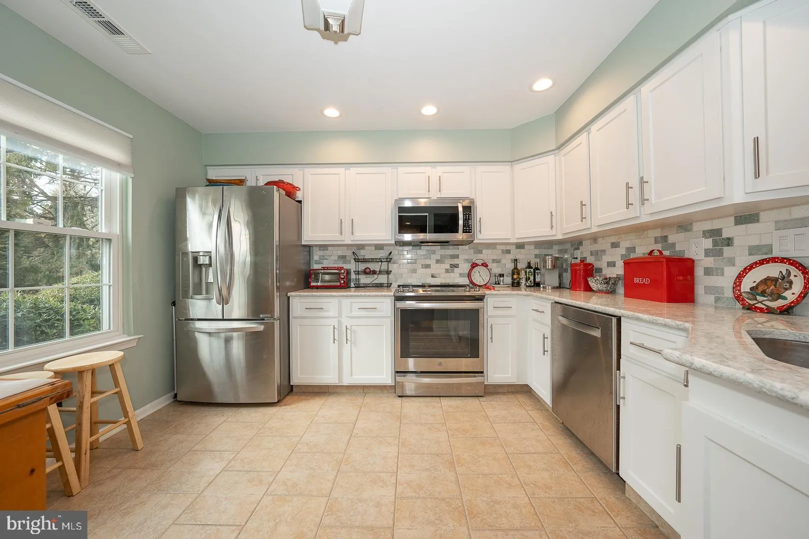 Glen Mills, Pennsylvania 19342, United States, 3 Bedrooms Bedrooms, ,3 BathroomsBathrooms,Residential,Pending,10897