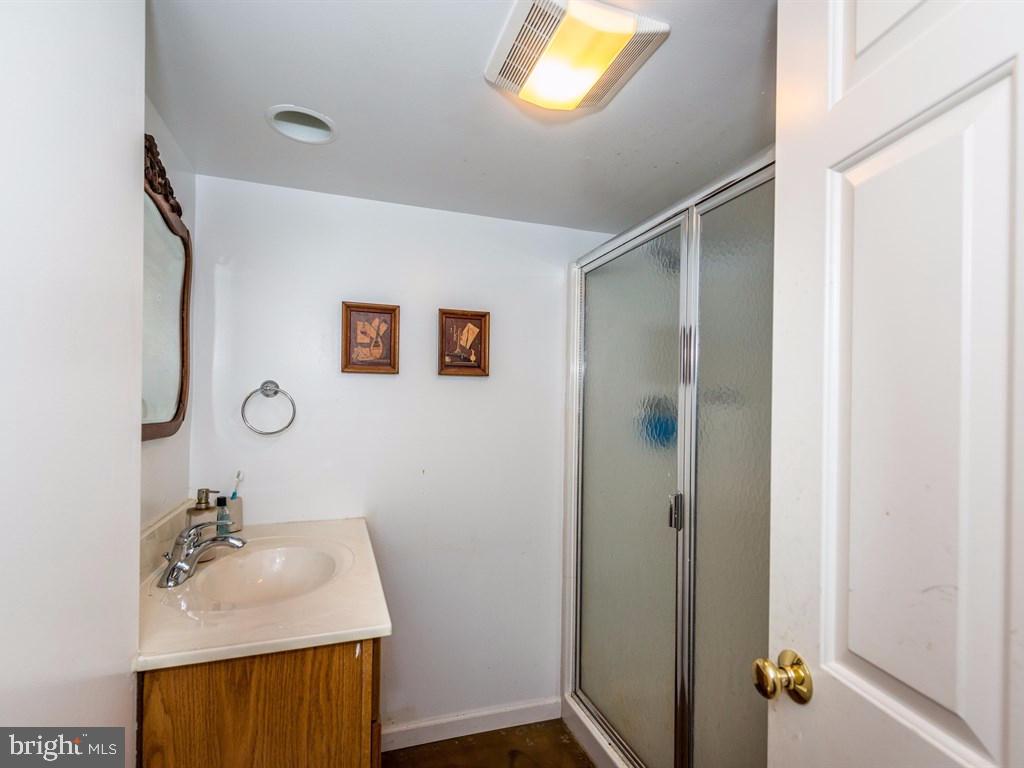 KINGSCOTE - Residential