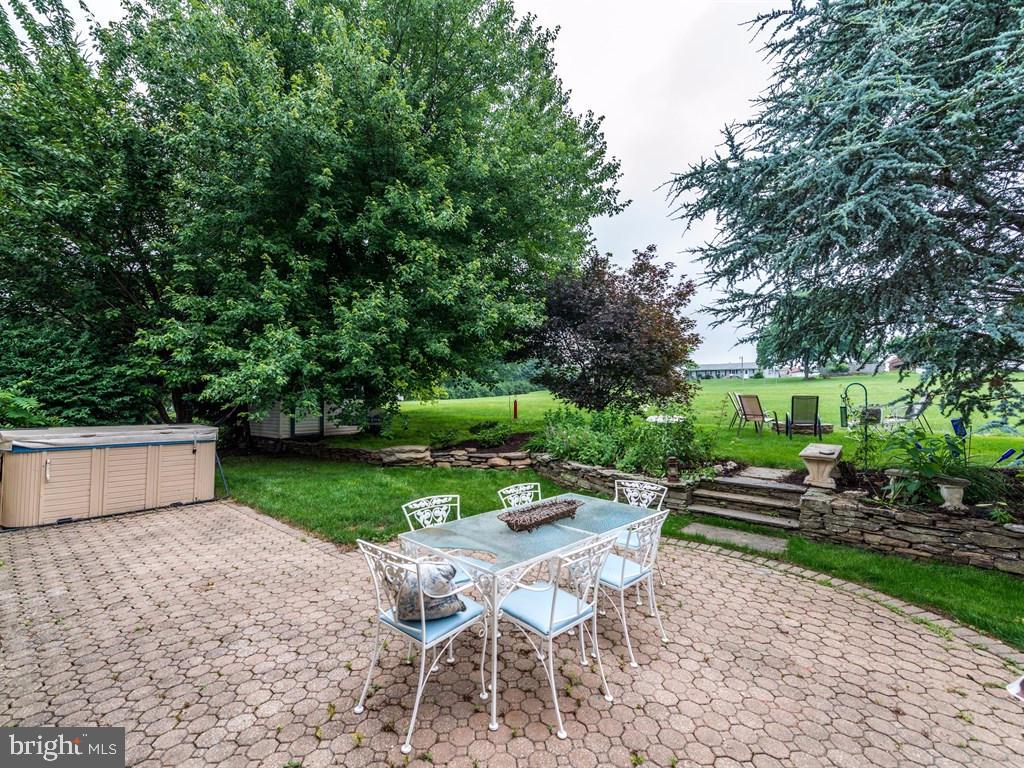 KINGSCOTE - Residential