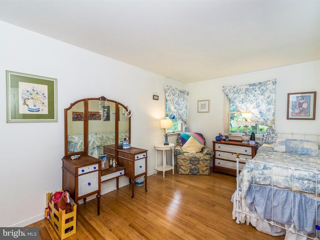 KINGSCOTE - Residential
