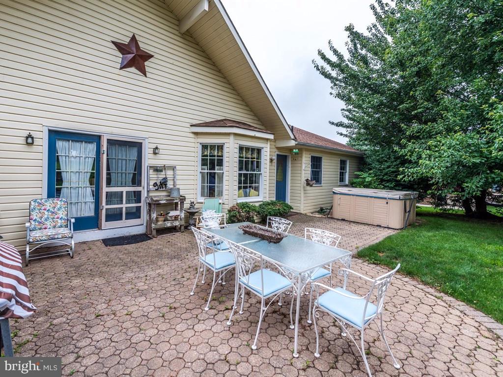 KINGSCOTE - Residential