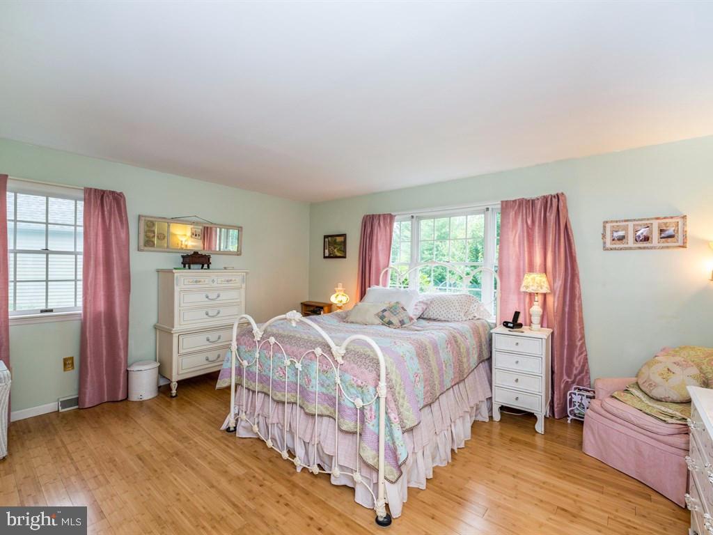 KINGSCOTE - Residential
