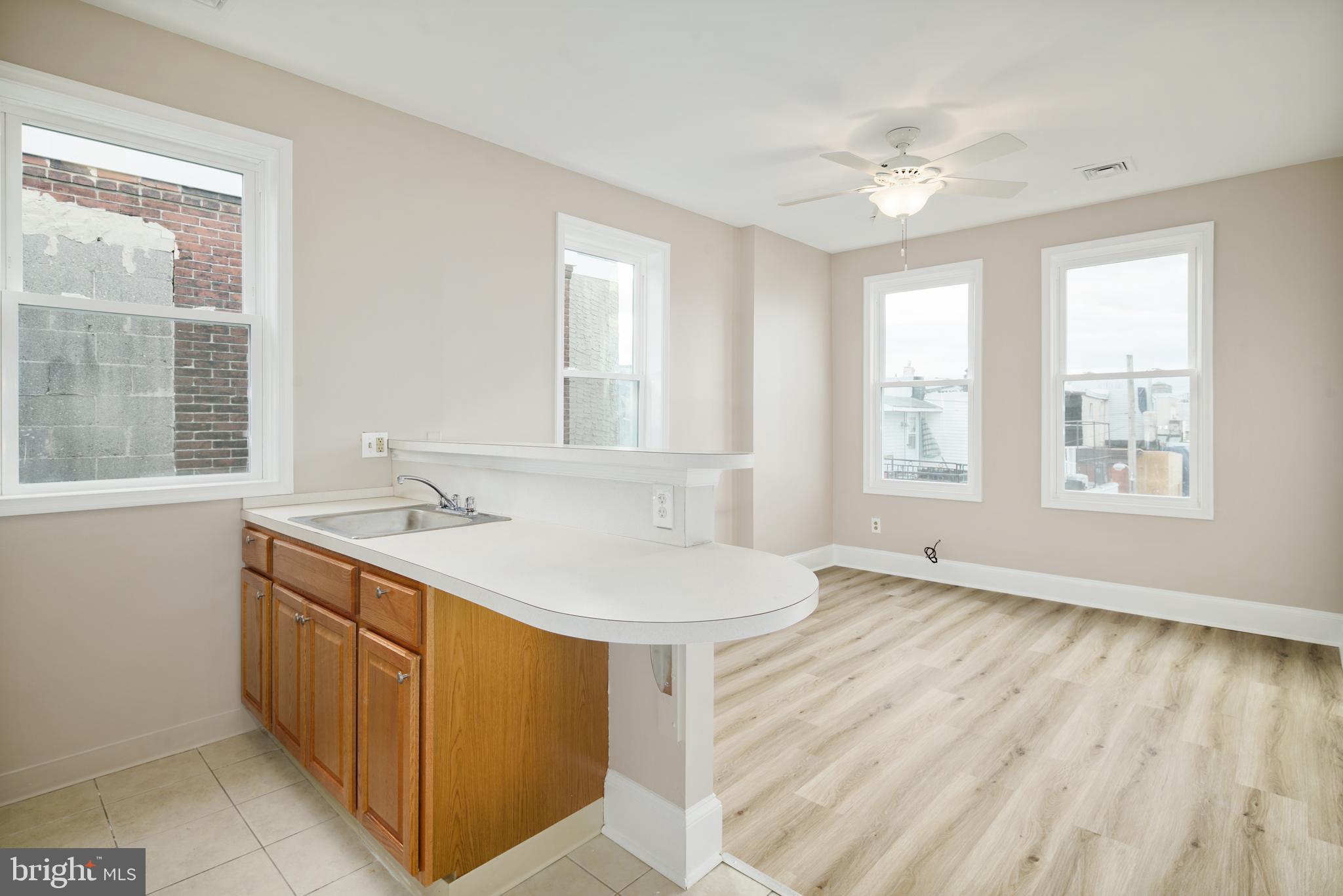 PHILADELPHIA (SOUTH) - Residential Lease