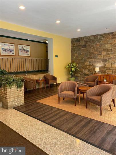 PARK BRADFORD - Residential