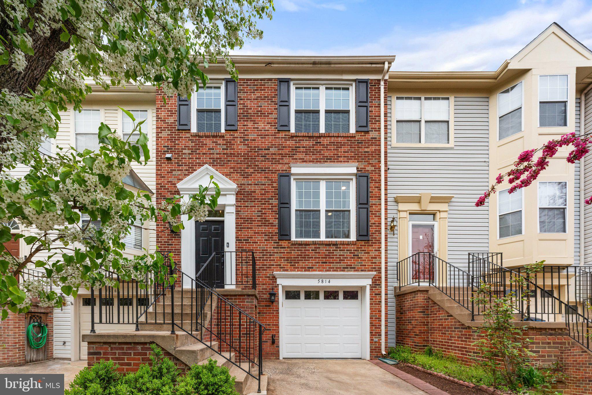 SULLY STATION - Residential