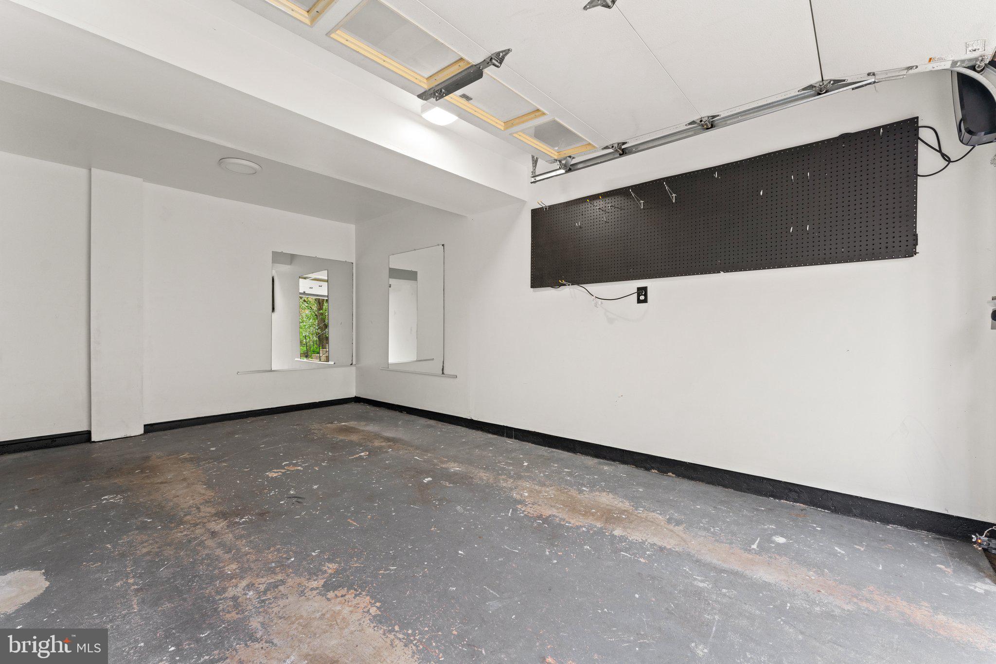 SULLY STATION - Residential