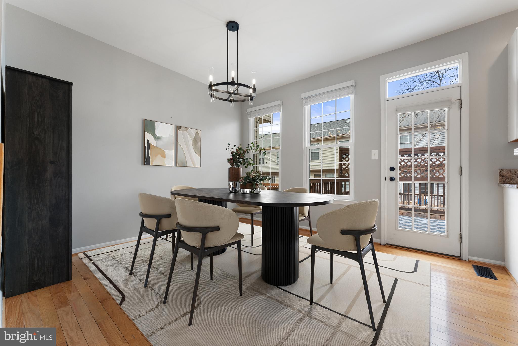 SULLY STATION - Residential