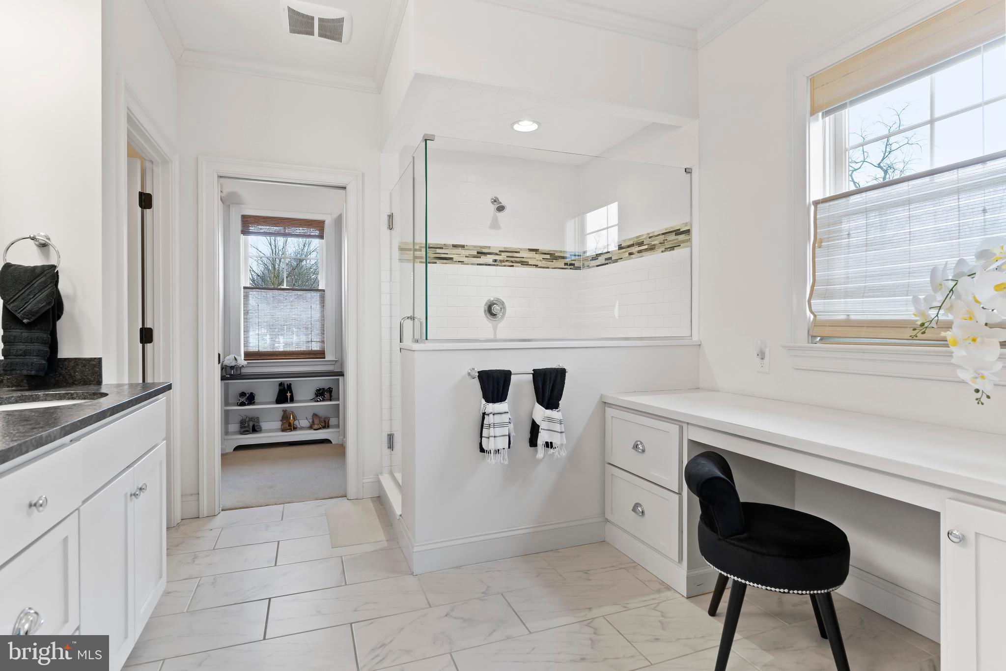 COTTAGE BROOK - Residential