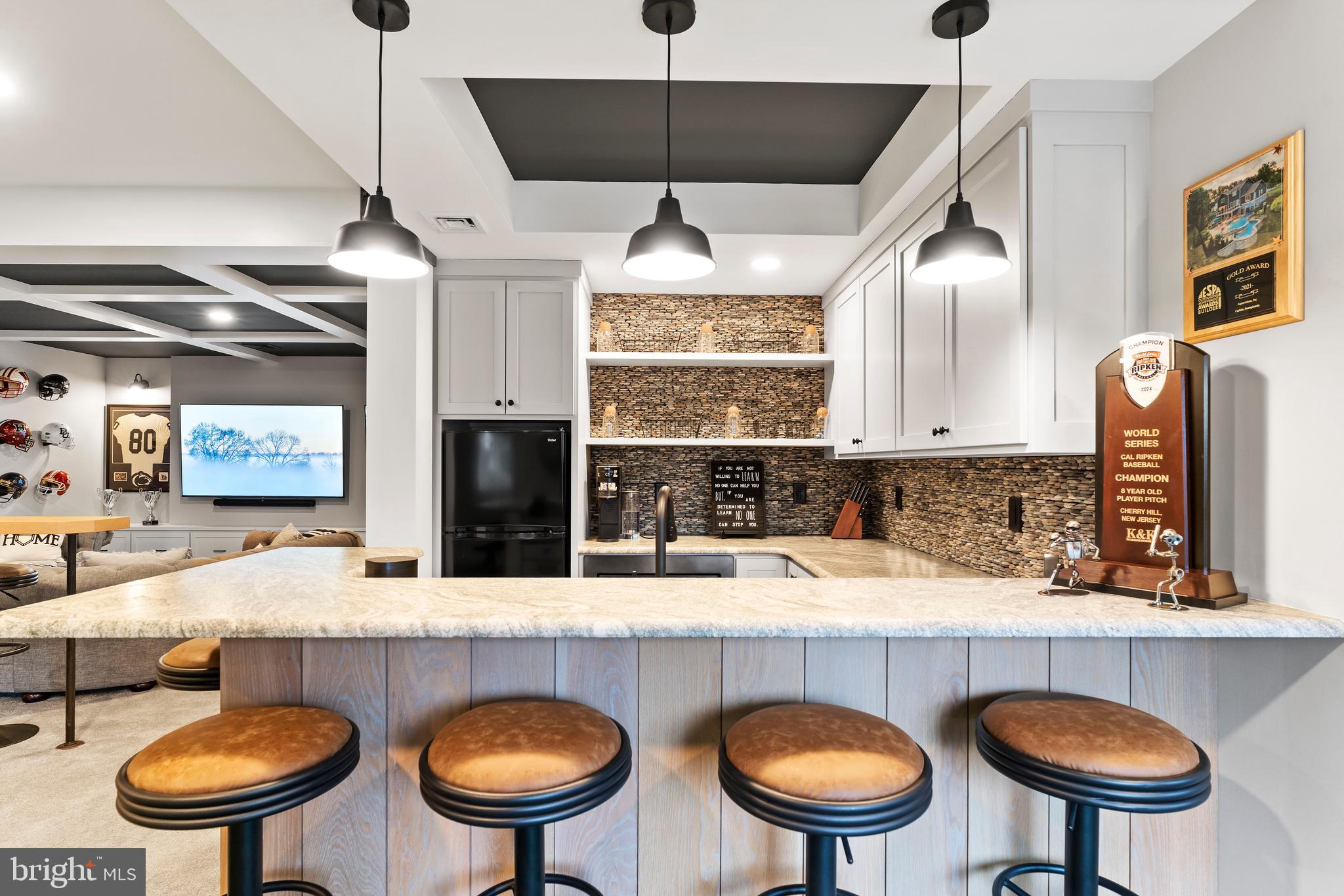 COTTAGE BROOK - Residential