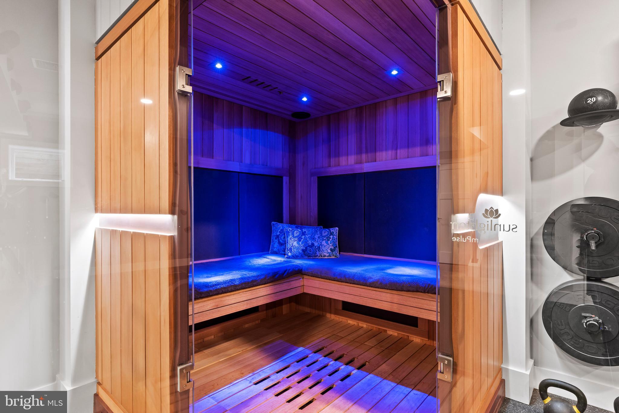 COTTAGE BROOK - Residential