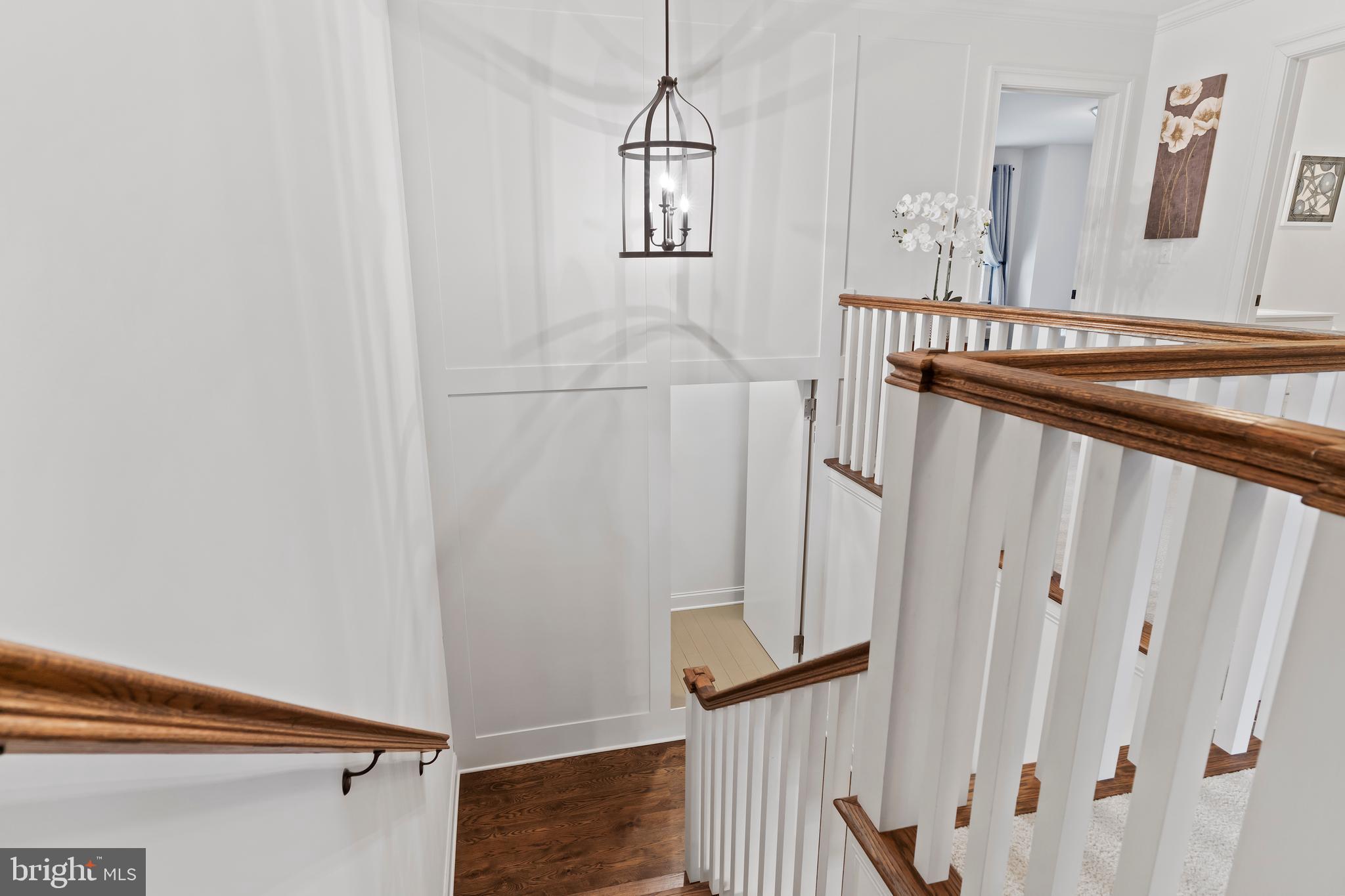 COTTAGE BROOK - Residential