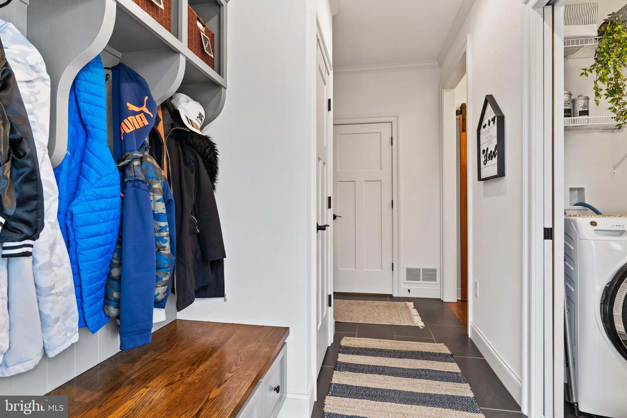 COTTAGE BROOK - Residential