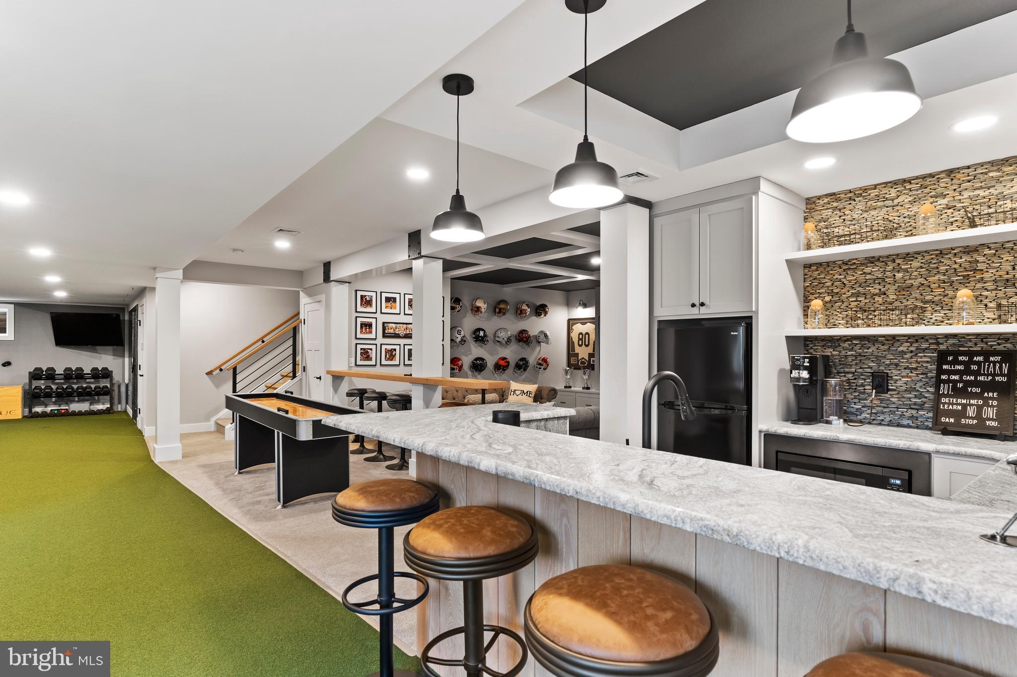 COTTAGE BROOK - Residential