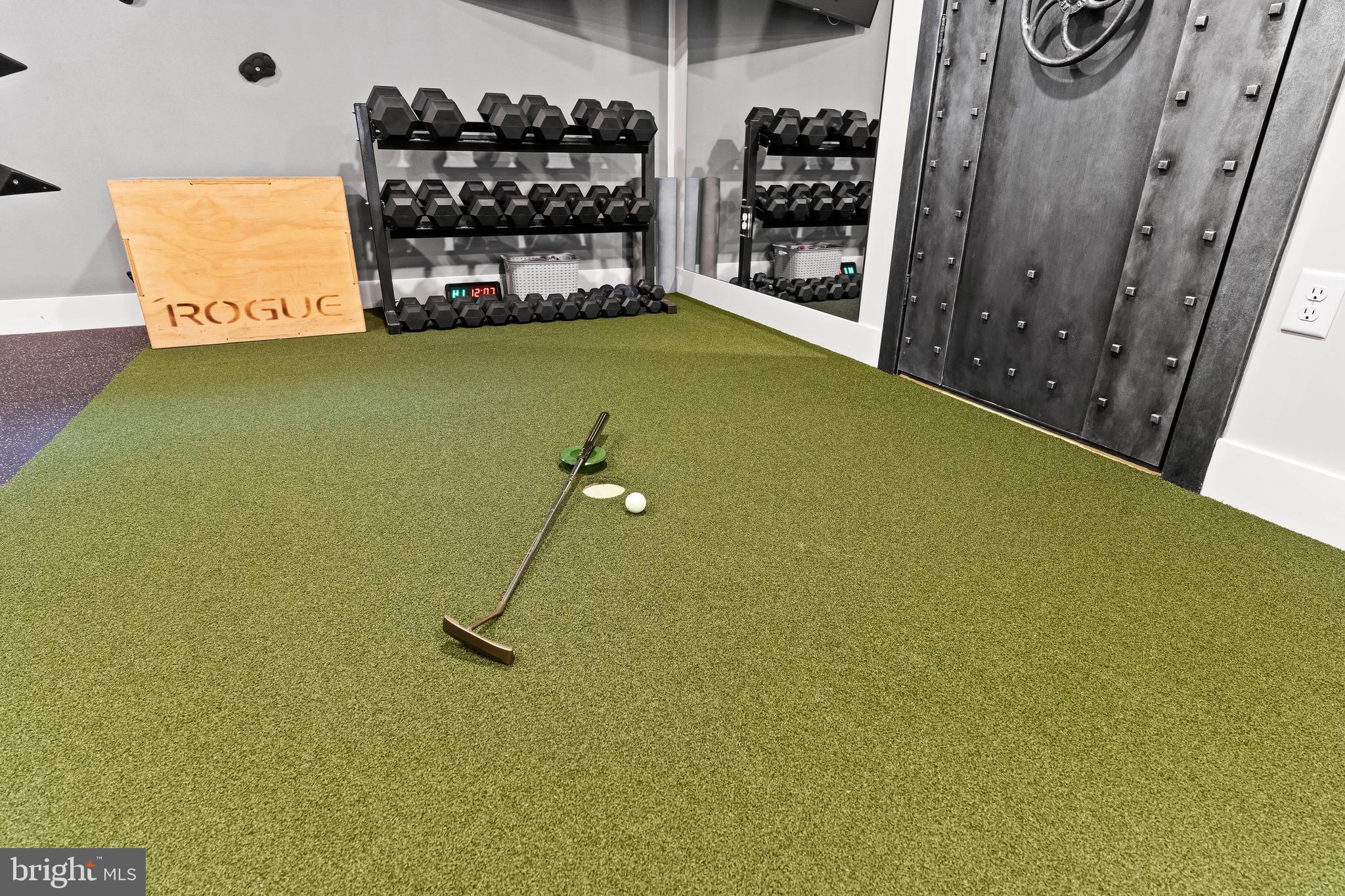 COTTAGE BROOK - Residential