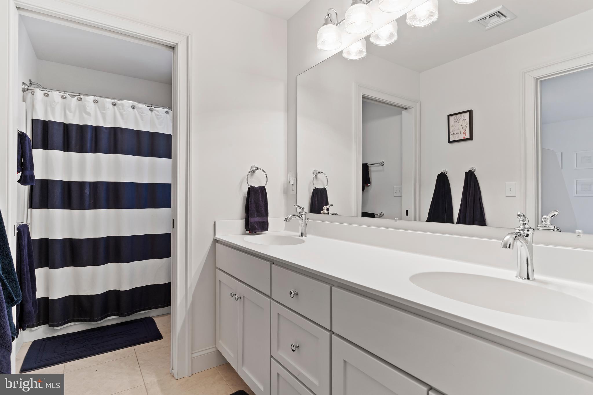 COTTAGE BROOK - Residential