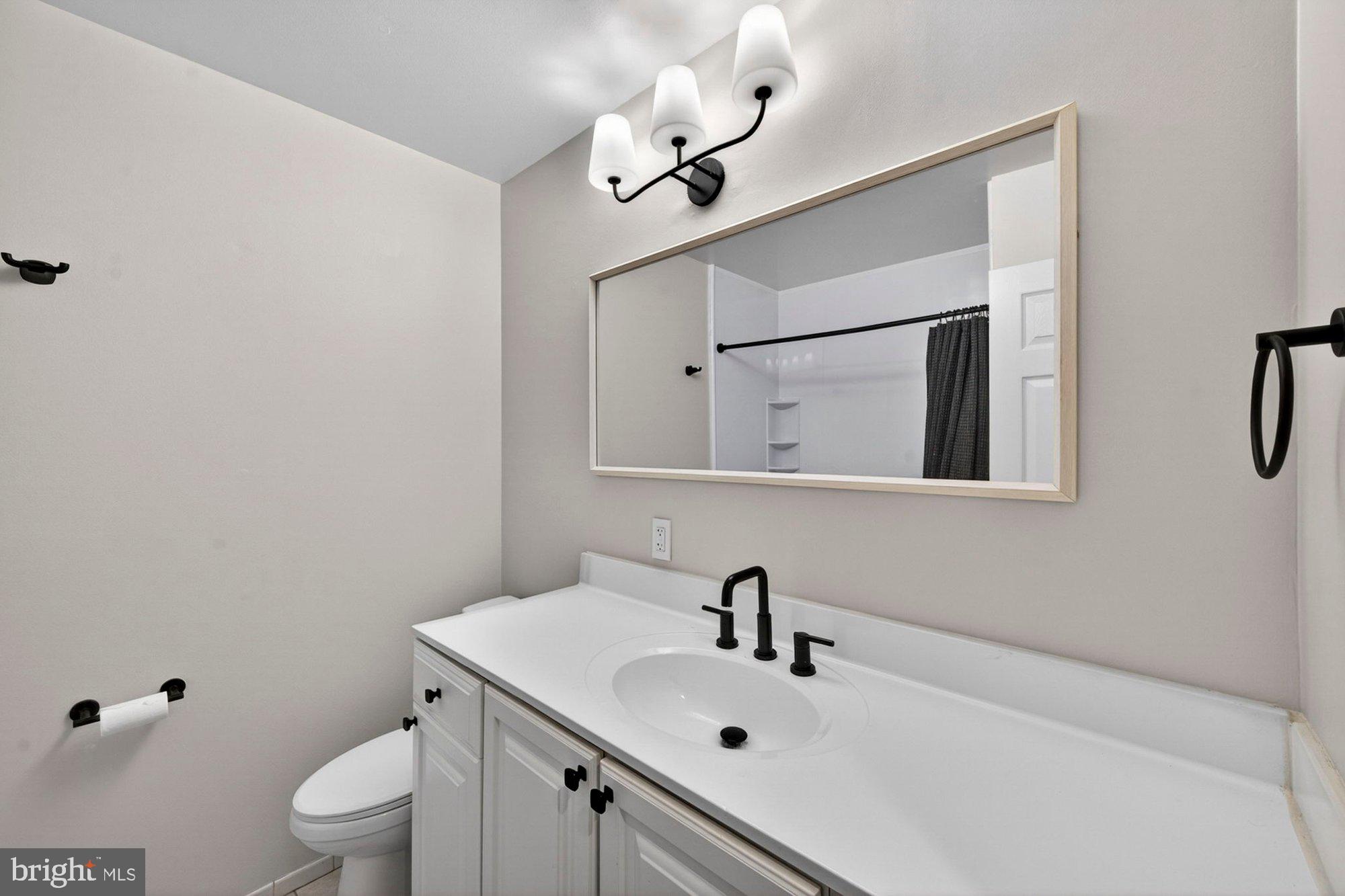 VIENNA WOODS - Residential