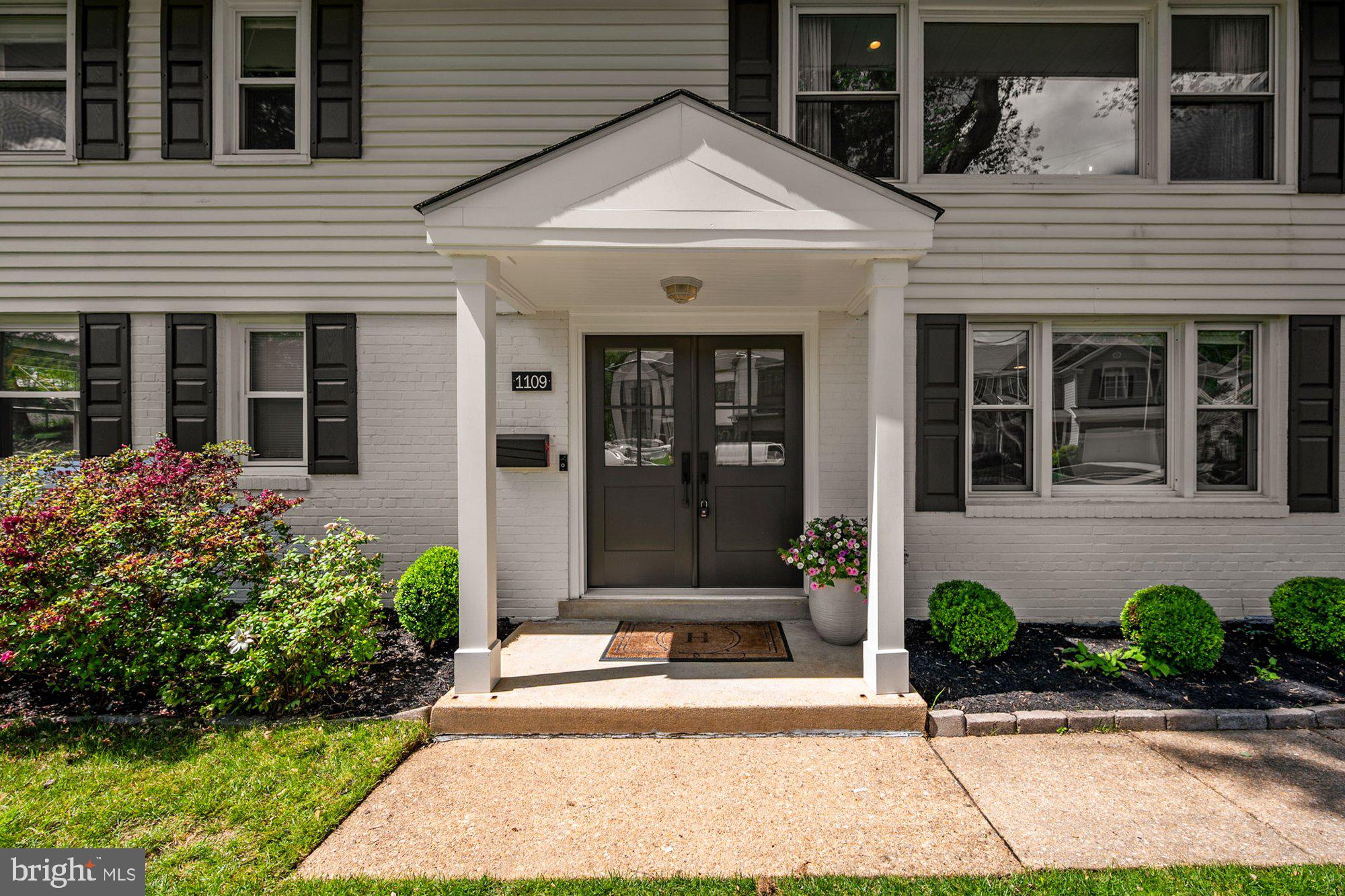VIENNA WOODS - Residential