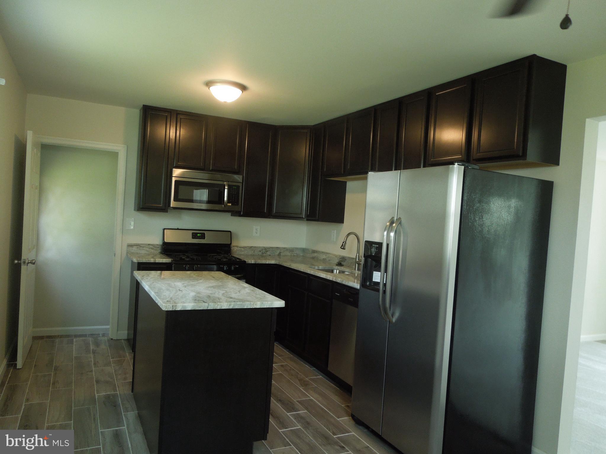 OLAN PLAZA - Residential