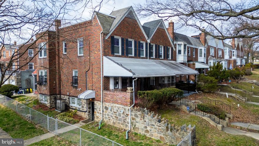 Welcome to your dream urban oasis! This stunning three-level townhome, perfectly situated across from a serene park, offers the epitome of modern city living. Boasting a rare feature in the heart of the city, a detached two-car garage, convenience and comfort blend seamlessly in this exceptional property.
The main level features a chic living area, with a formal dining room.  Gleaming hardwood floors throughout. Enjoy the updated kitchen, complete with stainless steel appliances, granite countertops, and ample cabinet space, catering to the culinary enthusiast in you.
The recently ( 2024) updated lower level is ready for you to create a home gym, media room, or artist's studio—the possibilities are endless. 
This property boasts the rare advantage of a detached two-car garage, providing coveted parking space and ample storage—a true urban luxury. And with Hanlon Park just across the street…steps away, enjoy leisurely strolls, picnics, or morning jogs amidst lush greenery, right at your doorstep.
Conveniently located in the heart of the city, this townhome offers easy access to an array of dining, shopping, and entertainment options. Commuters will appreciate the proximity to major highways and public transportation, ensuring effortless travel throughout the metropolitan area.
Don't miss this opportunity to experience urban living at its finest. Schedule your private tour today and make this exceptional townhome your own oasis in the city.