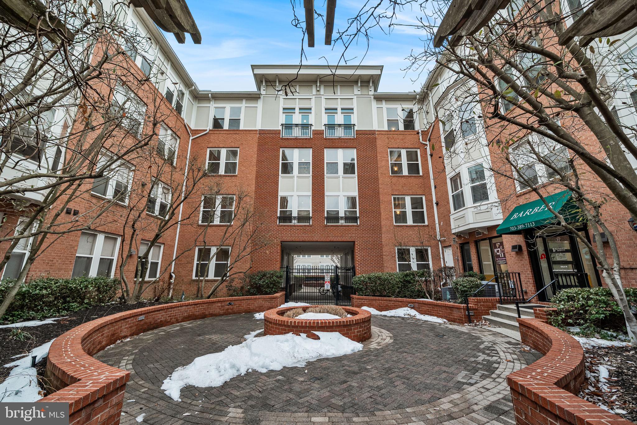 HALSTEAD AT THE METRO - Residential