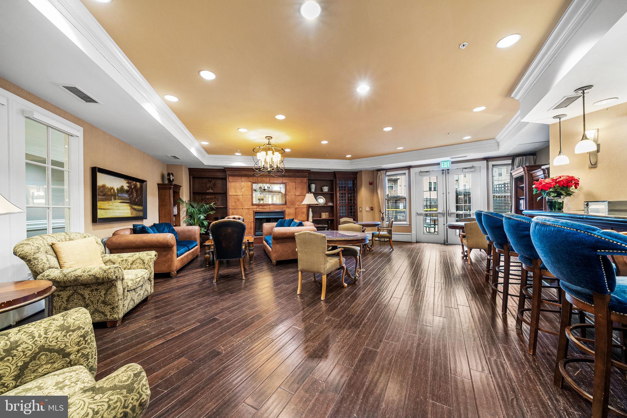 HALSTEAD AT THE METRO - Residential