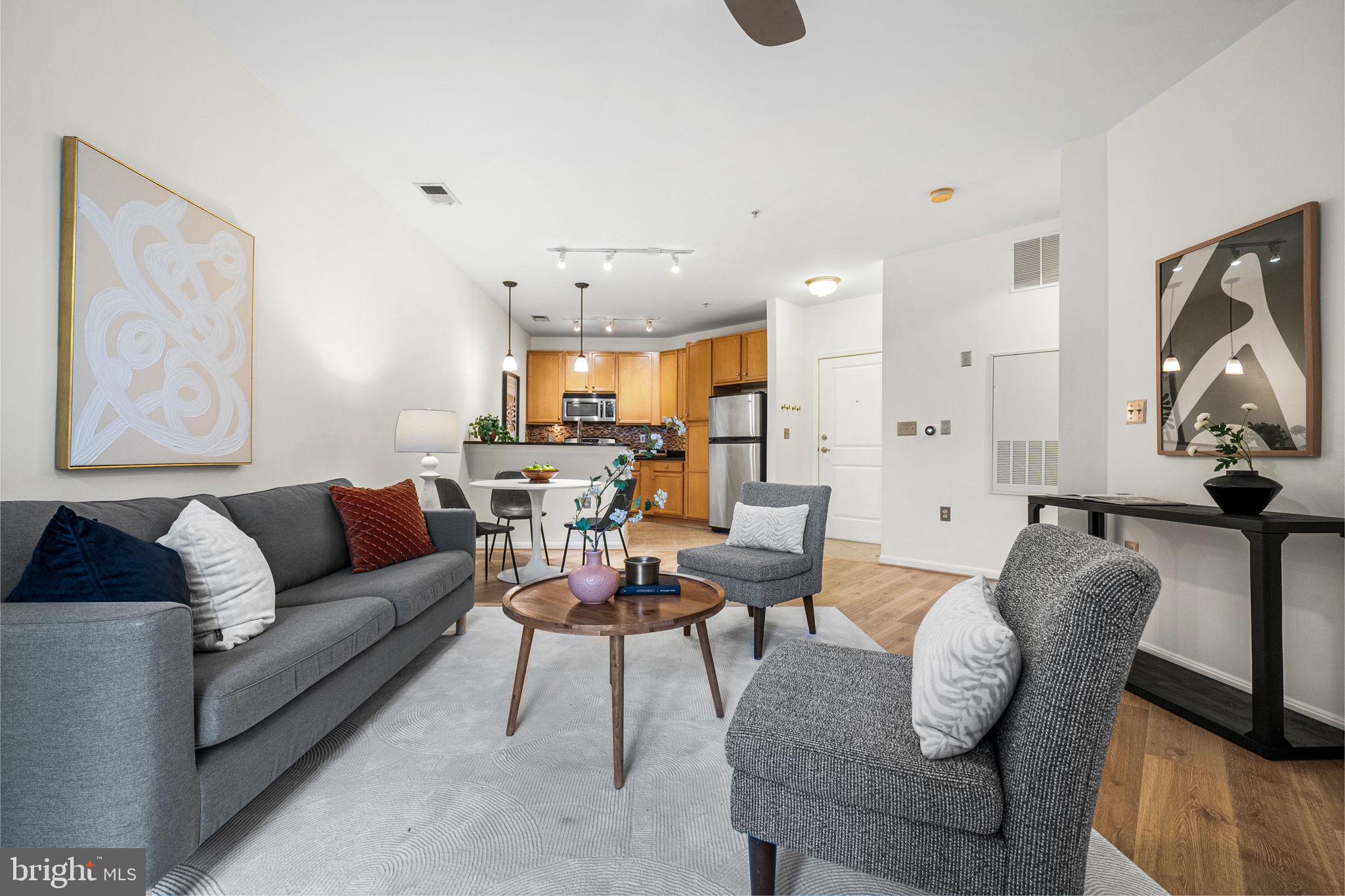 HALSTEAD AT THE METRO - Residential