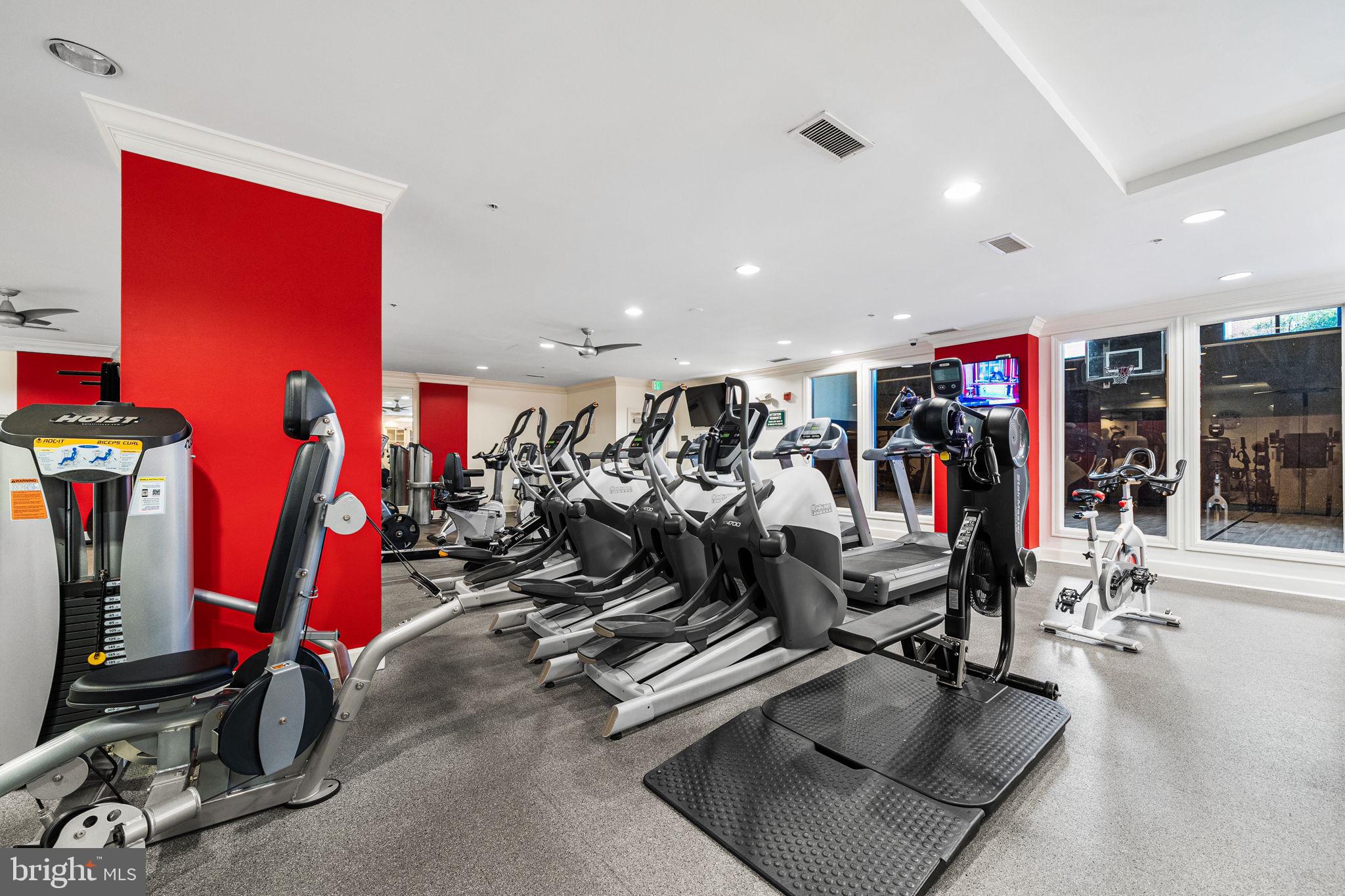 HALSTEAD AT THE METRO - Residential