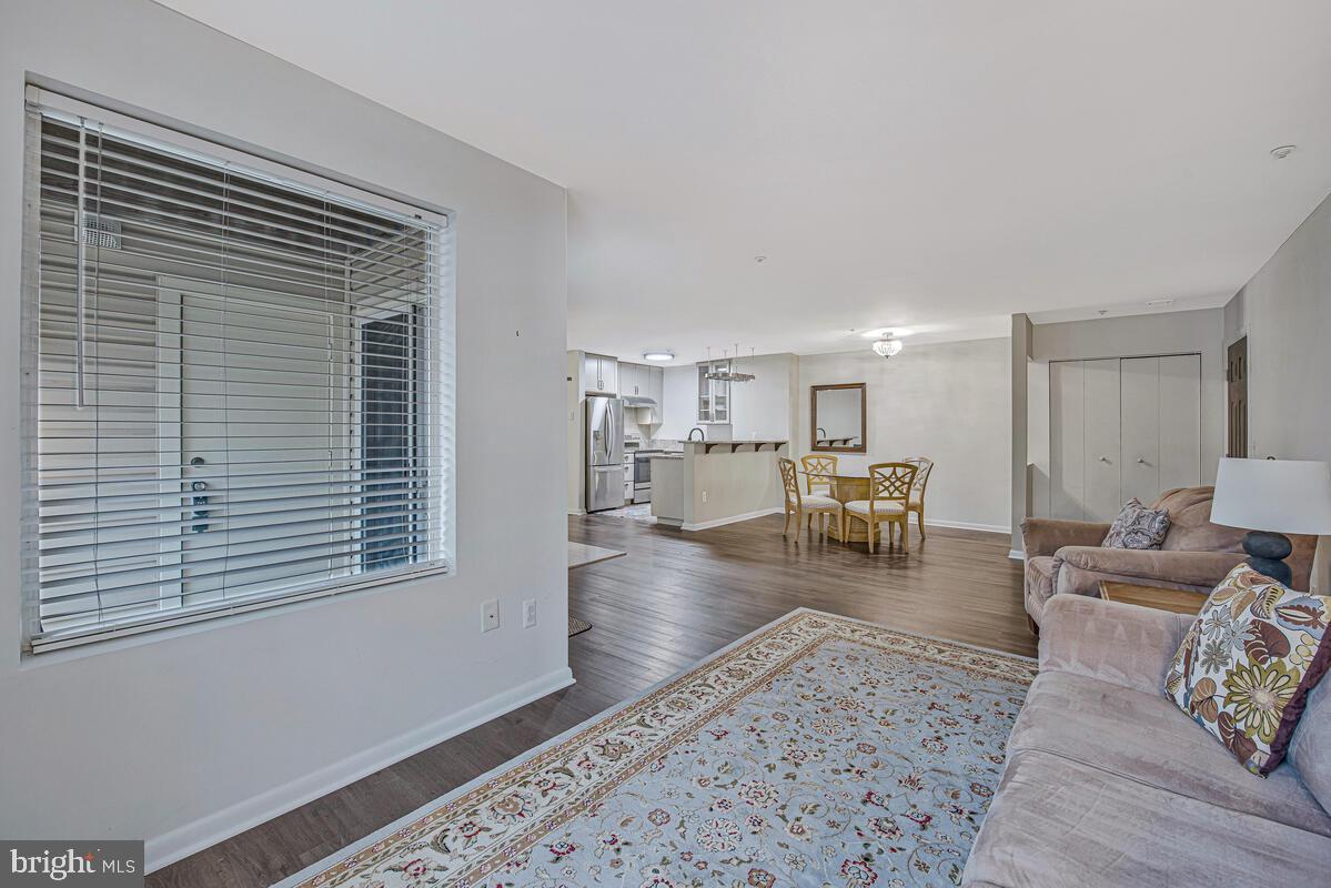 ANNAPOLIS OVERLOOK - Residential