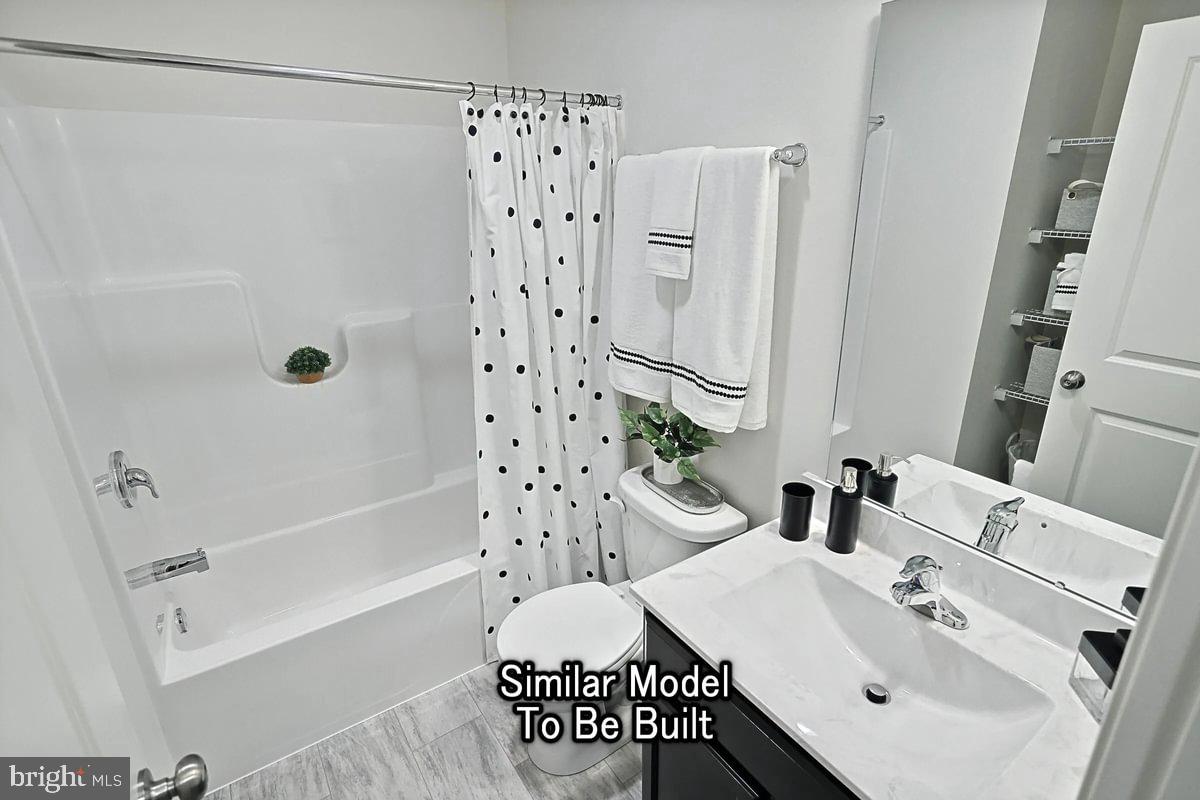 FAIRVIEW SQUARE - Residential