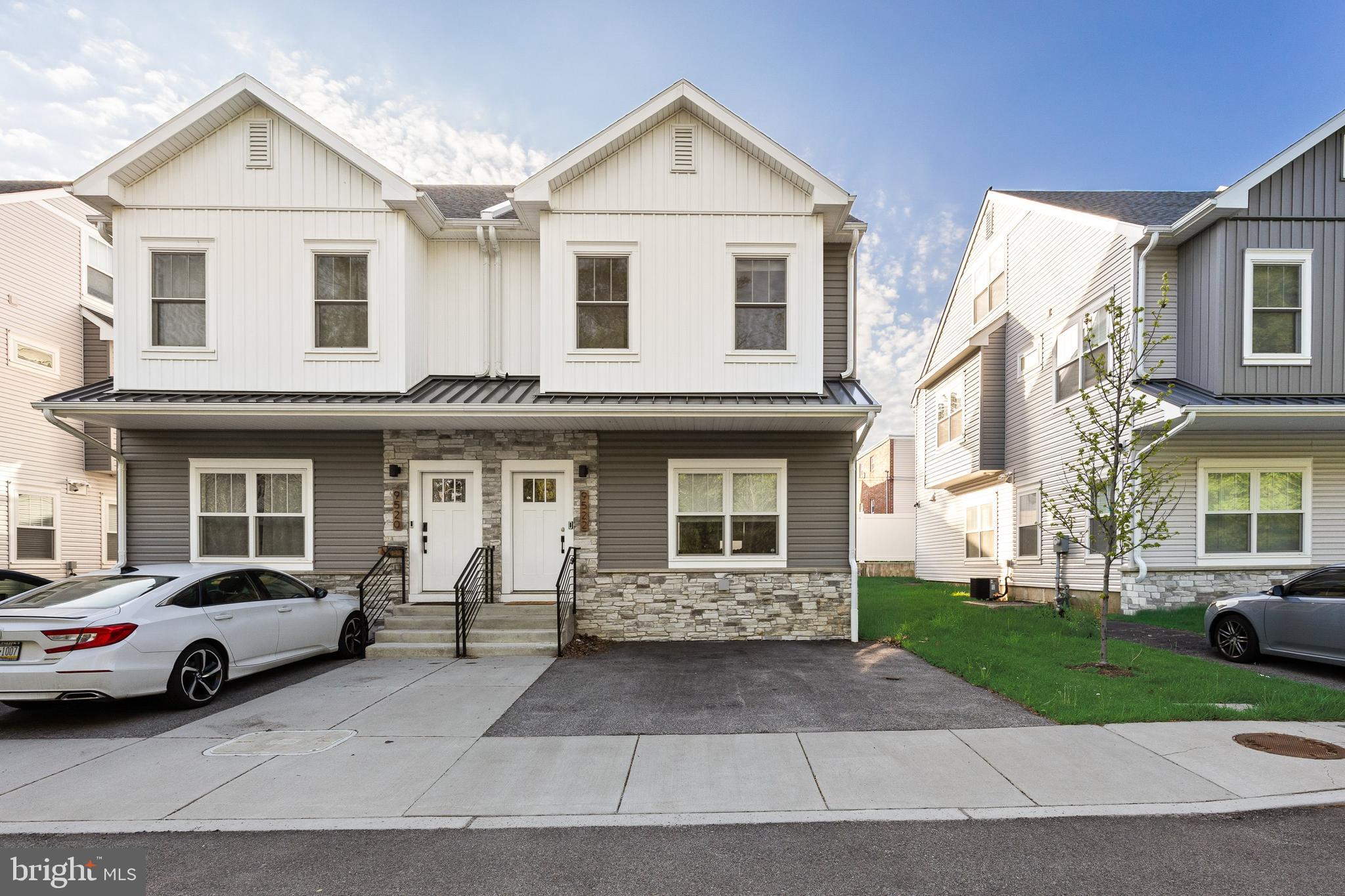 TORRESDALE MANOR - Residential