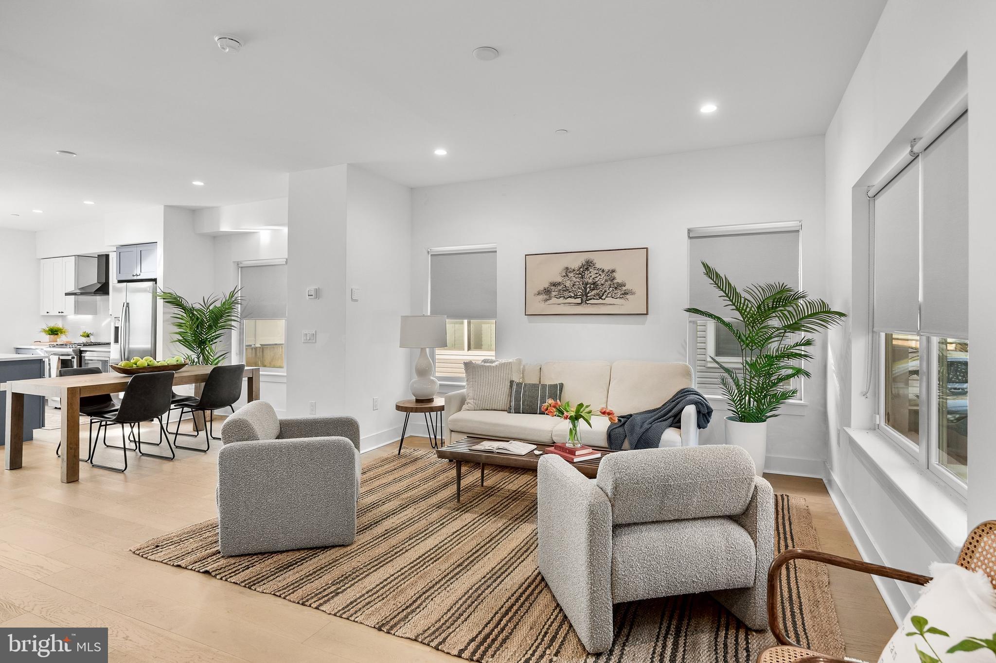 TORRESDALE MANOR - Residential