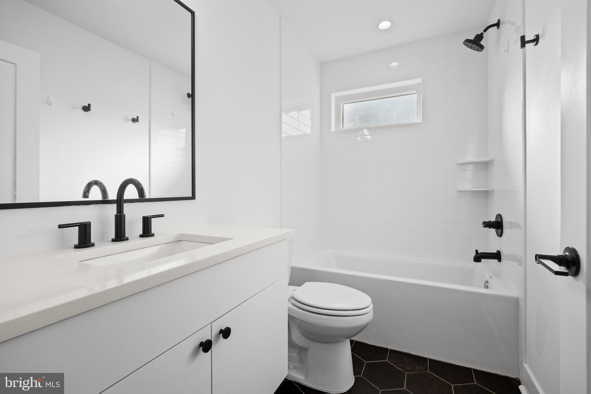 TORRESDALE MANOR - Residential