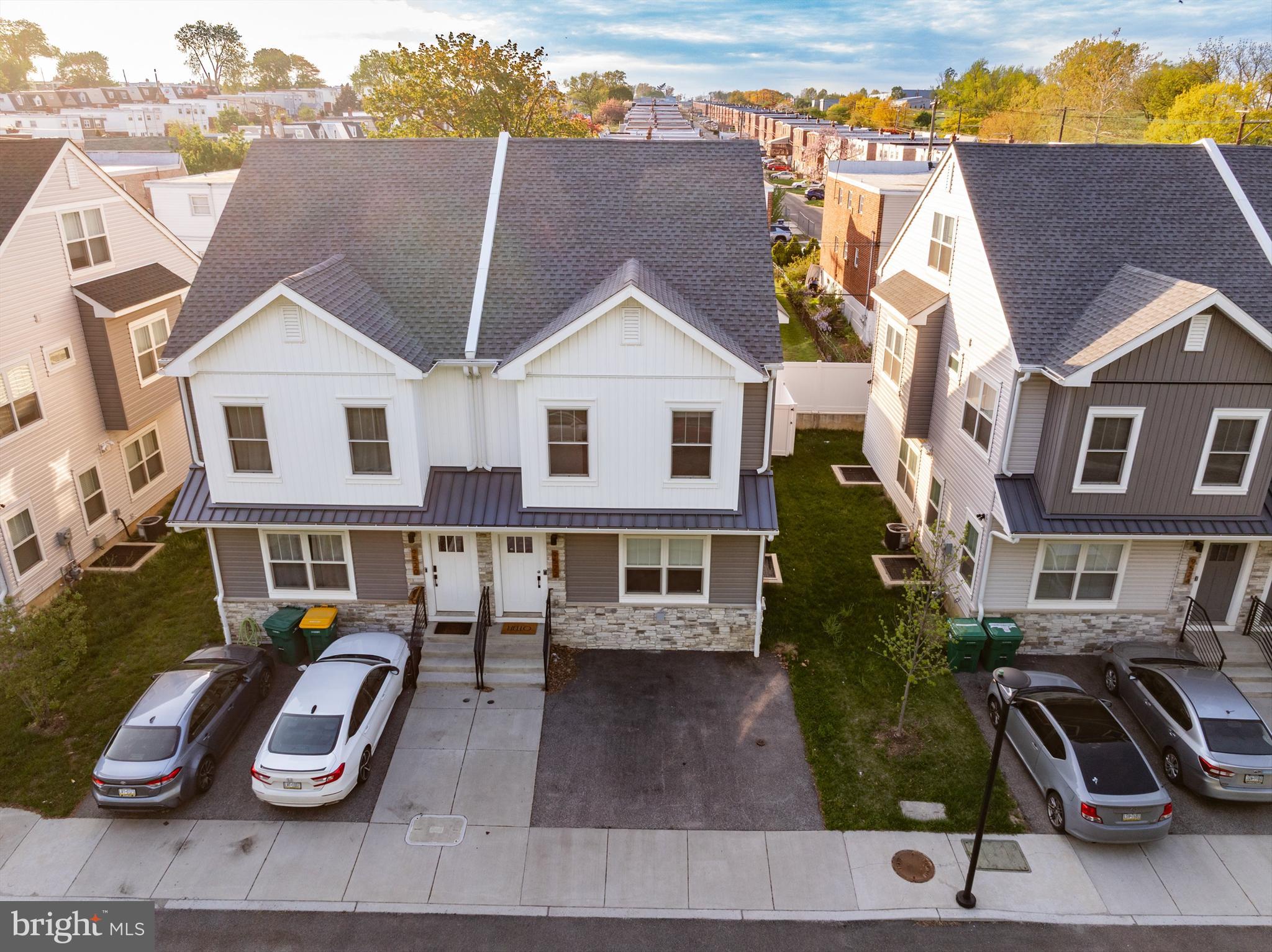 TORRESDALE MANOR - Residential