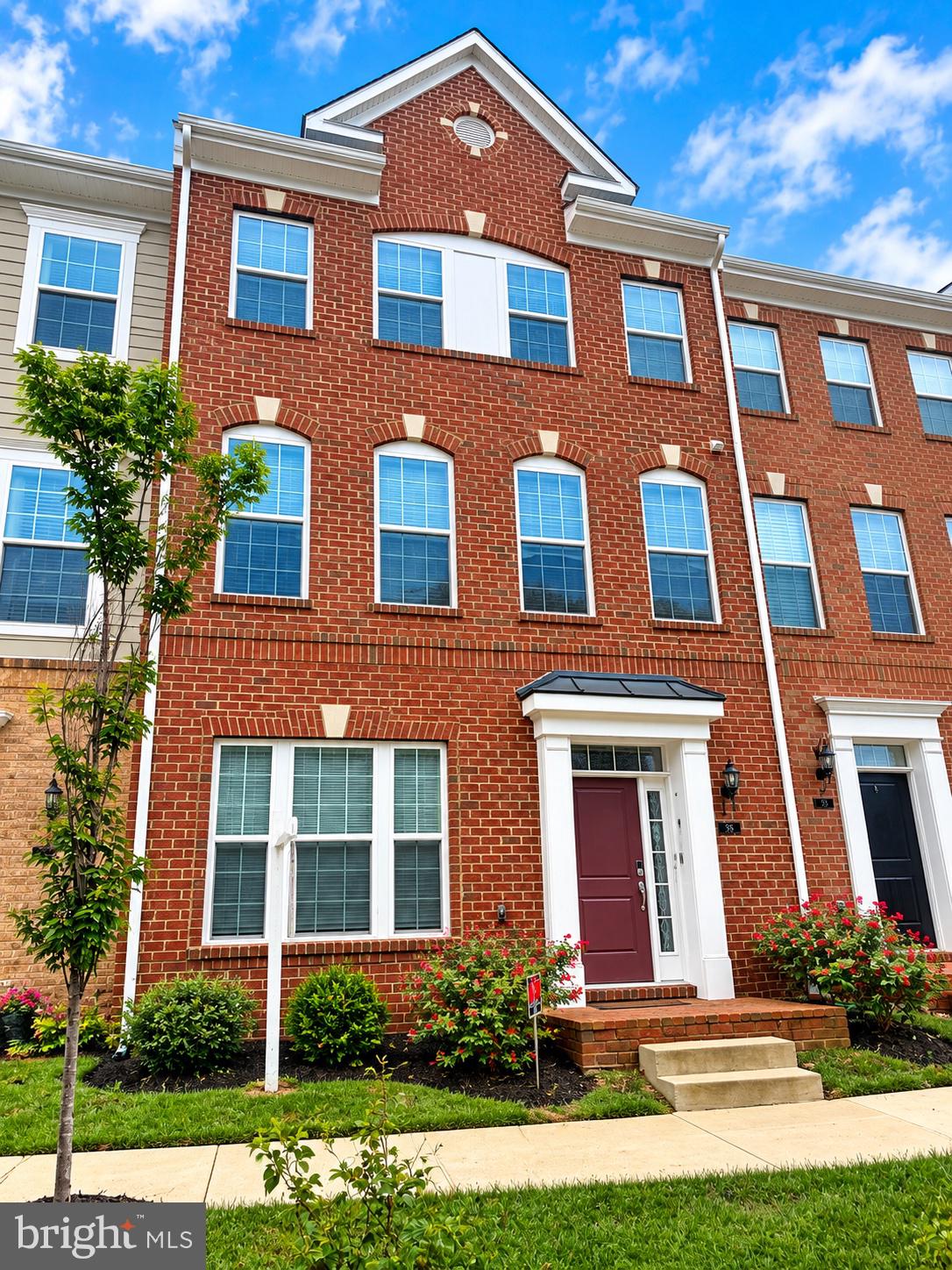 95 JOCKEY DRIVE