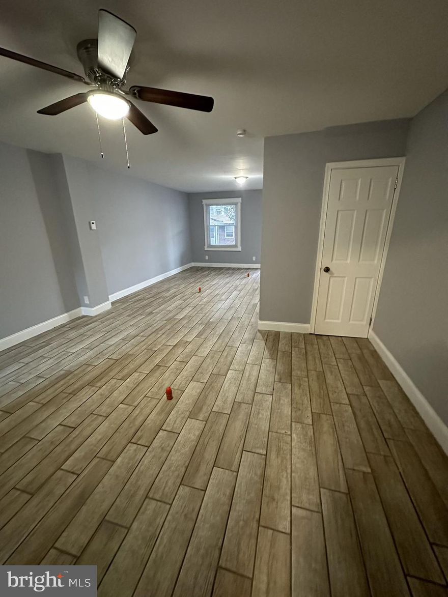 The house with a super great value just finishes up the upgrades and come to the market.That is perfect for a first time home buyer ,or investor wants to find a no work need it for  rent out a property with high return. Come to see it at the open hosue, that would not LAST LONG,seller prefer to use his title company since a lot of deals done together. House sell as is condition, no repair or credit will be made by the seller  and it is almost brand new house.