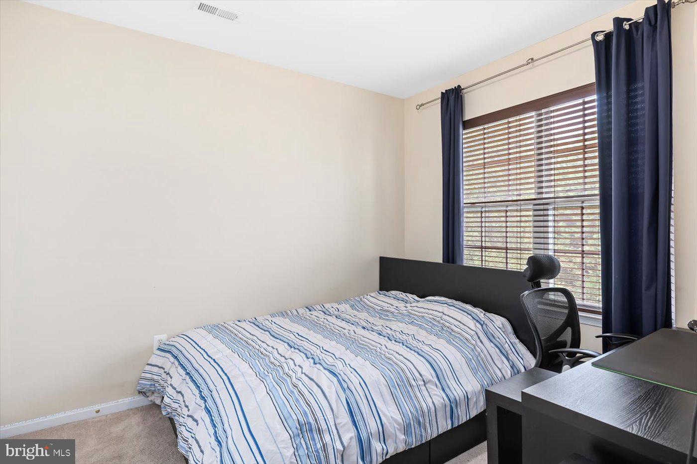 SALEM FIELDS - Residential