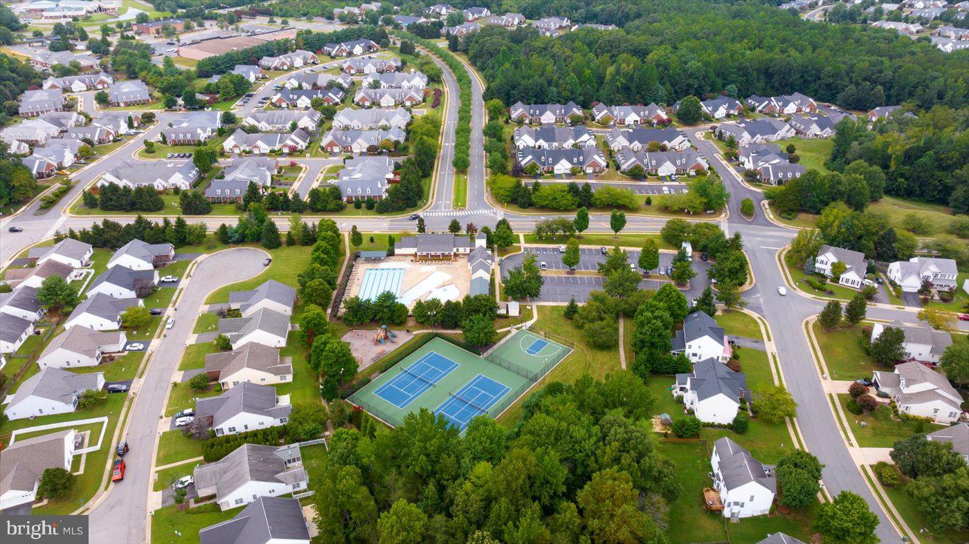 SALEM FIELDS - Residential