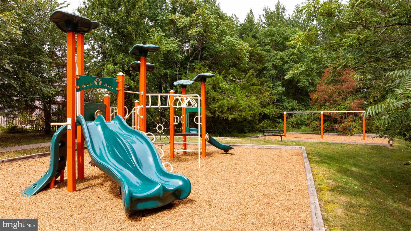 SALEM FIELDS - Residential