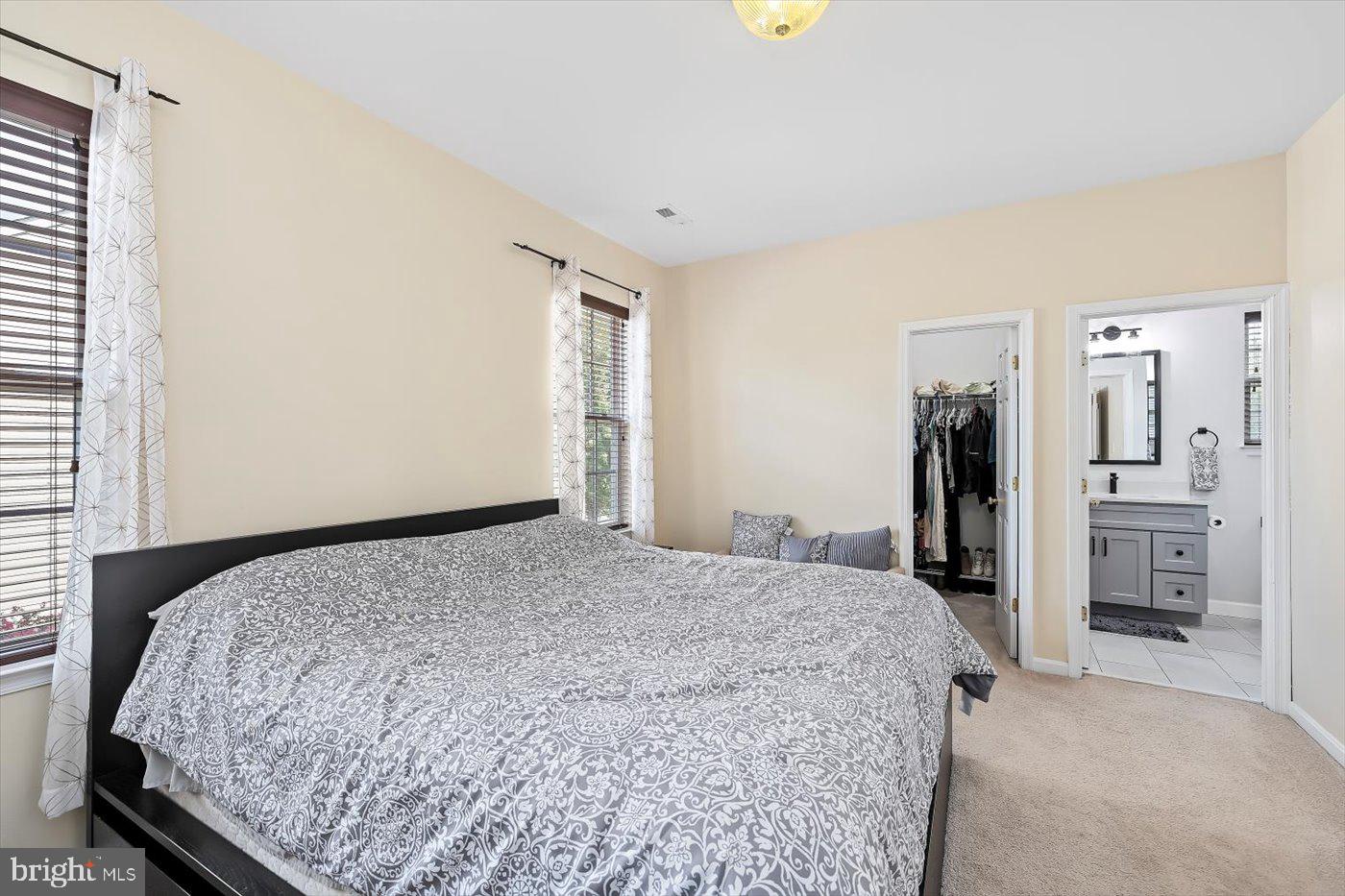 SALEM FIELDS - Residential