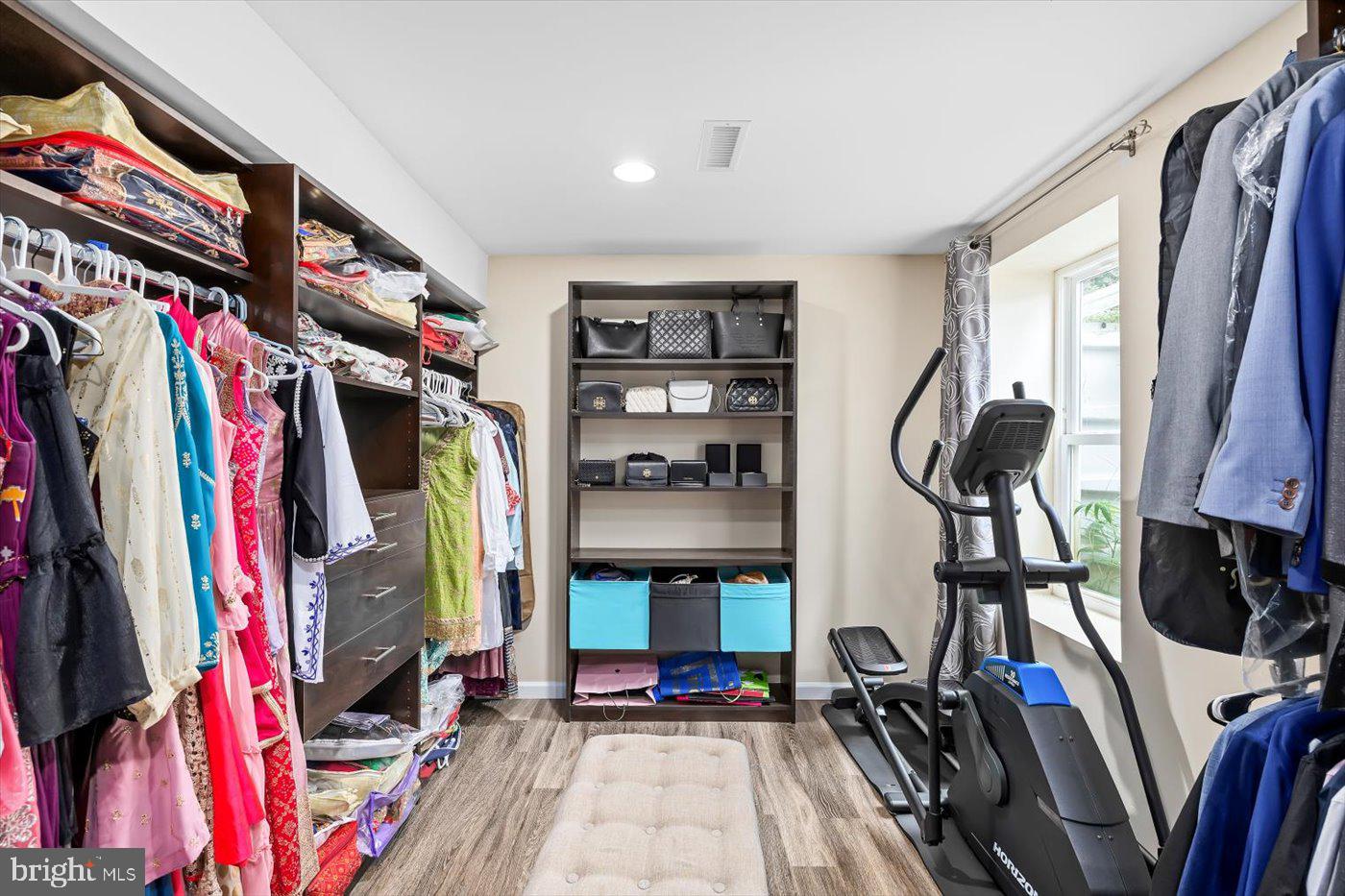 SALEM FIELDS - Residential