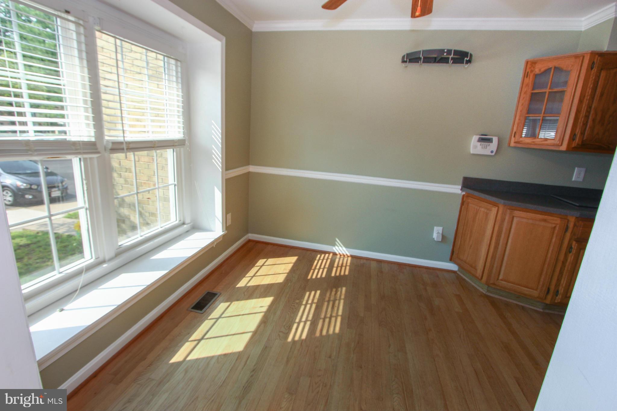 LAKEPOINTE - Residential