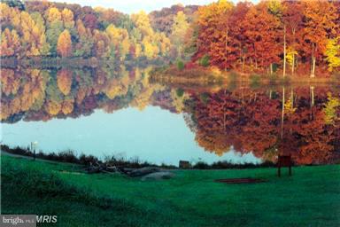 LAKEPOINTE - Residential