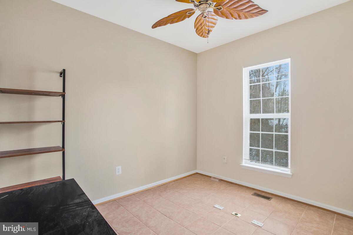 SADDLEBROOK WEST - Residential Lease