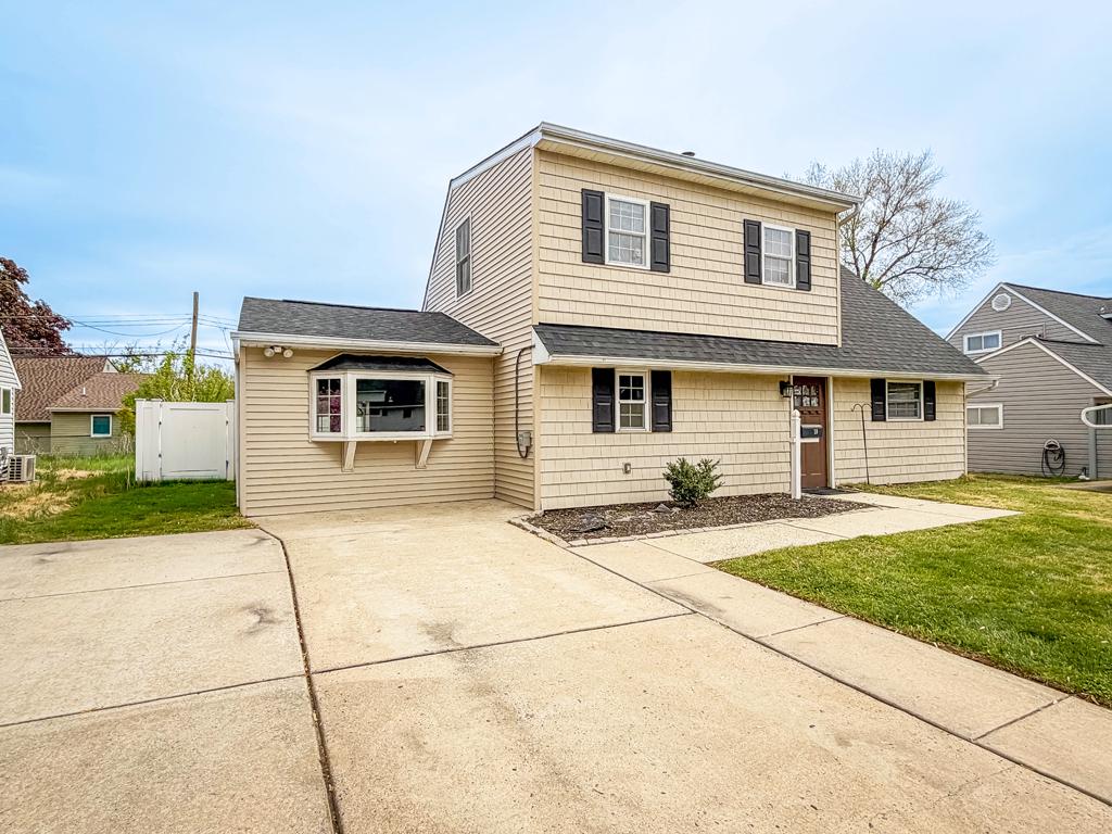 HOLLY HILL - Residential