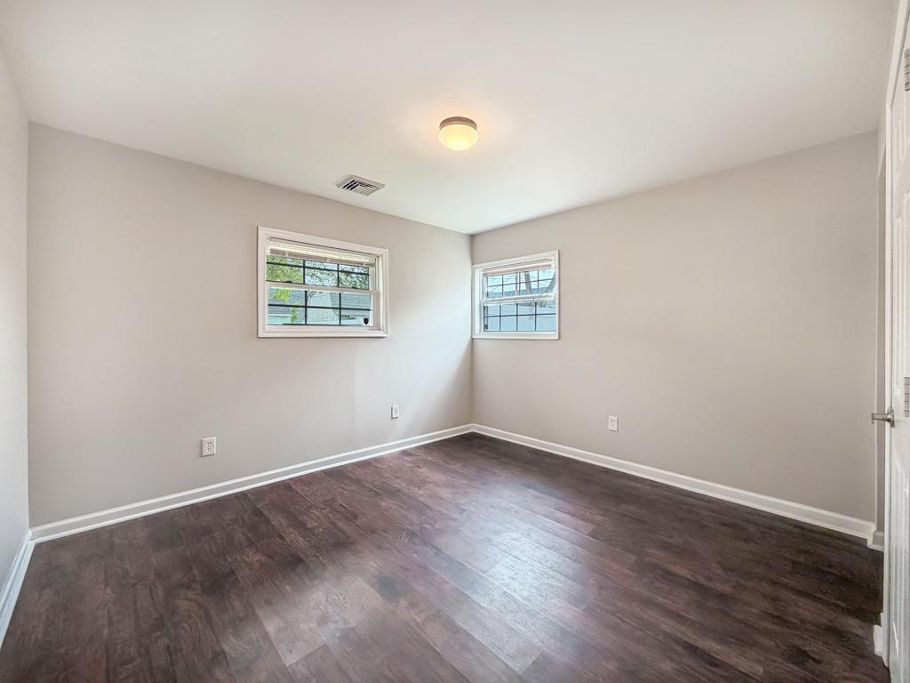 HOLLY HILL - Residential