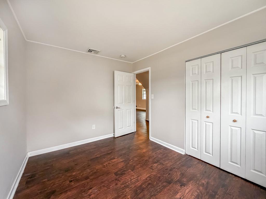 HOLLY HILL - Residential