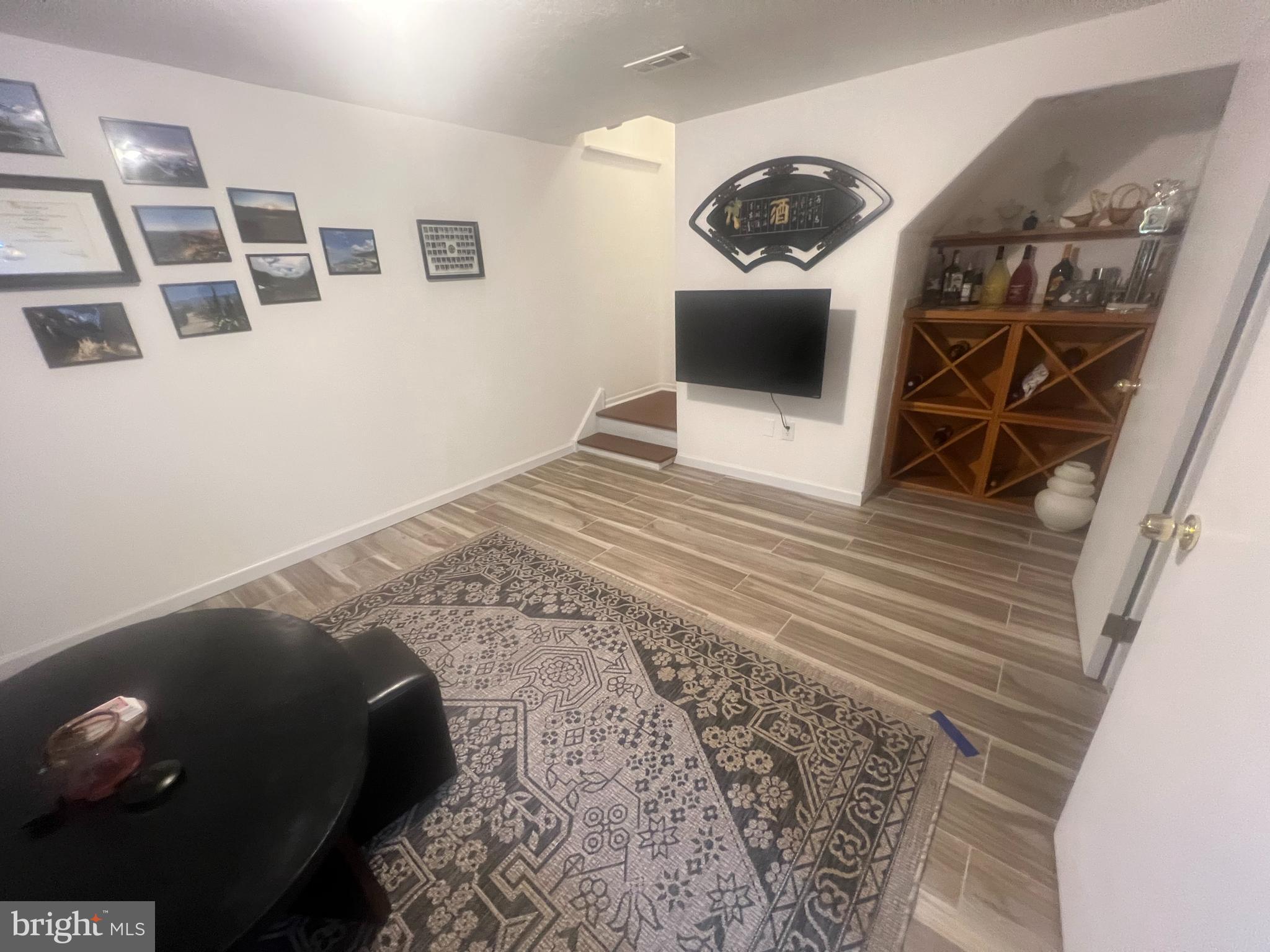 HILLTOP - Residential