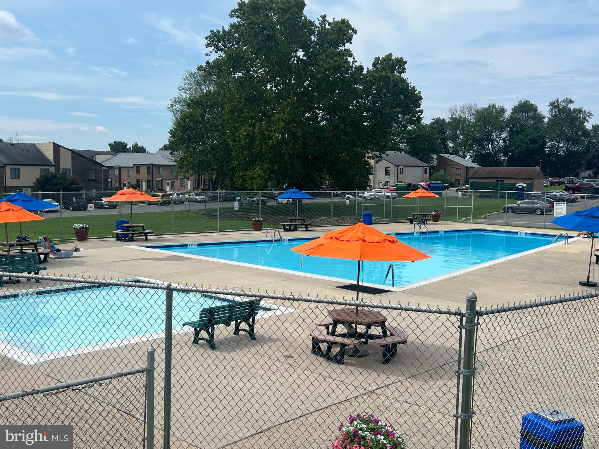 HILLTOP - Residential